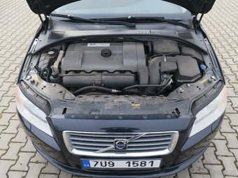 Volvo S80 3.2 i R6 175 kW - 12