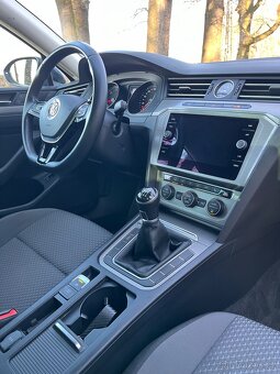 Volkswagen Passat b8 2.0 tdi 110kw, nájezd 195tis. 2017 - 12