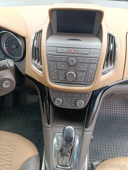 Zafira Tourer C 96kw automat - 12