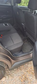 Mitsubishi ASX 1.8 DI-D 110kW ČR 4X4 - 12