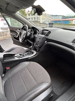 Opel Insignia - 12