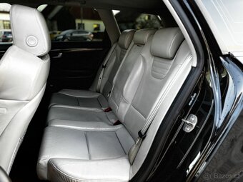 Audi S4B7 4,2V8 - 12