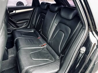 Audi A4 Avant 3.0 TDI V6 quattro Allroad - 12