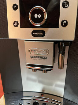 Kávovar De'Longhi ESAM 5500 Perfecta - TOP STAV - 12
