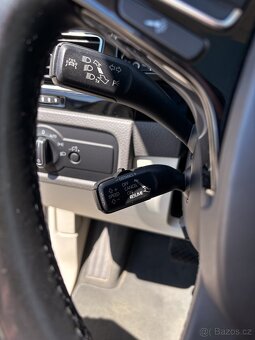 Volkswagen Touareg Premium 3.0TDI 193kw AT/8 - 12