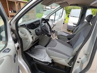 Opel Vivaro Trafic 2.0 DCi long 84kw 5míst tažné - 12