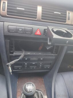 Audi a6 C5 2.5tdi 132 kw sedan - 12