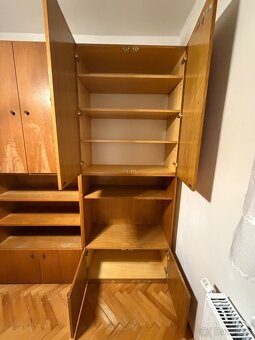 Starší obývací stěna - 12