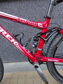 Trek Top Fuel 8 celoodpružené horské kolo (M) - 12