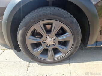 Audi a4 allroad 3.0tdi 176kw Quattro 2009 - 12