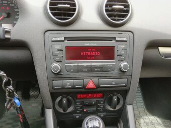 Prodám Audi A3 1.6i - 12