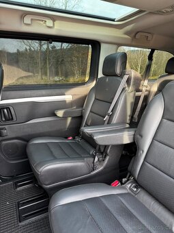 Peugeot Traveller Allure Long 2.0 BlueHDi - 12