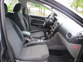 FORD FOCUS II - 1.6 TDCi - GHIA, Tažné zařízení - 12