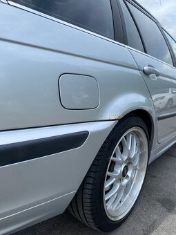 BMW e46 325i touring - 12