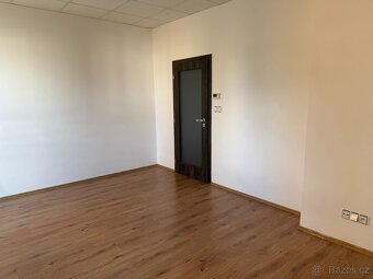 Pronájem bytu 1+kk, centrum Vlašim - 12