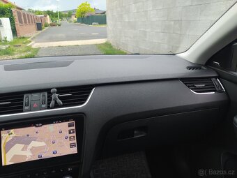 Prodám ŠKODA OCTAVIA 3 Facelift 1,6 TDI DSG, 85 kW - 12