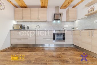 Prodej rodinného domu 3+1, 138 m2, pozemek 504 m2 - Brumov - - 12