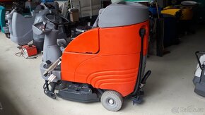 Podlahový mycí stroj Hako B 750 R se sedící obsluhou - 12