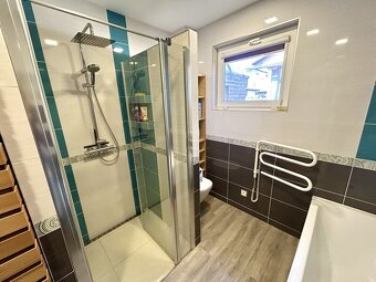 Atraktivní Dřevostavba v obci Smržov 15 km od Hradce Králové - 12