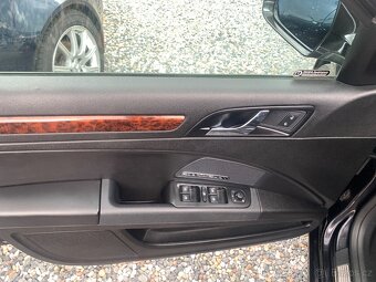 ŠKODA SUPERB 2.0 TDI CR 125kW ELEGANCE DSG - 12