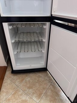 Černá lednice značky SNAIGÉ - 12