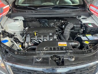 Kia Ceed 1.4i 77kw 138tkm 2012 ČR nehav. - 12