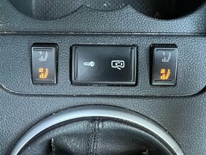 Škoda Roomster 1.6 i 77kW VÝBAVA, PO SERVISU - 12