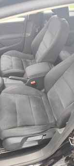 Volkswagen Golf 6 1.4 TSI nová STK - 12