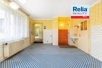 Statek s lesem a vodní plochou v Černé u Bohdanče, 10.458 m² - 12