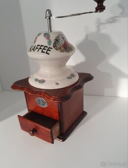 Mlýnek na kávu - 12