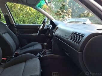 WV GOLF 4 COMBI VARIANT PACIFIC 2004 - 12