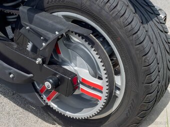 Can-Am Spyder RS - 12