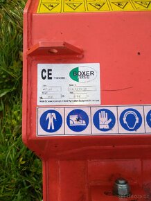 Malotraktor 4x4 s hydraulikou - 12