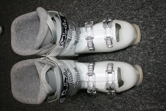 dámske lyže K2 156 cm , lyžaky Head - 12