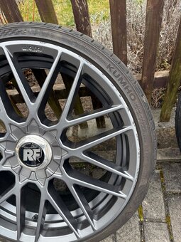 5x112 R20 Rotiform RSE 8,5J ET45 235/30/20 - 12