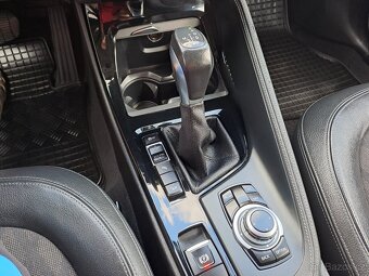BMW X1 220d Xdrive 140kw tažné,  +zimní pneu - 12