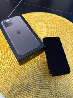 iPhone 11 Pro 64 GB – Vesmírně šedý - 12