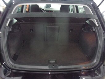 Volkswagen Golf VII 1,2 TSI - 12