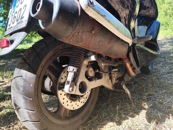 Yamaha maxster 125 - 12
