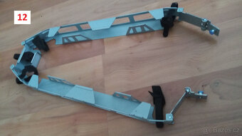 Serverové ližiny a jiné příslušenství k serverům - 12