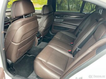 BMW 750D xdrive - 12