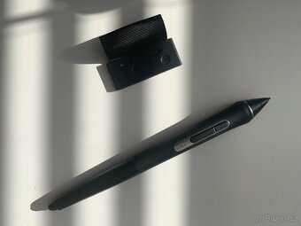 Wacom cintiq 22 - 12