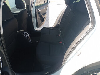 Škoda Octavia Scout 2.0 TDI 135kW/4x4/Tažné - 12