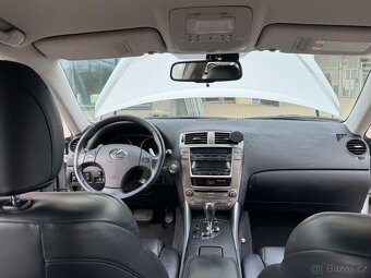 Lexus IS250 - 12