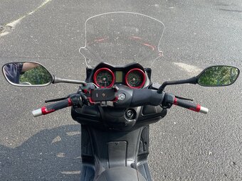 Yamaha XMAX 125 Sport - 12