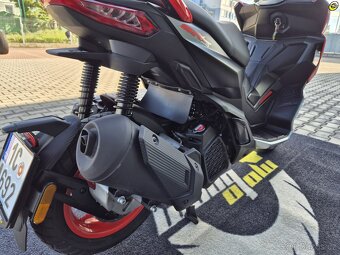 Aprilia SR GT 200 SPORT E5 - 12