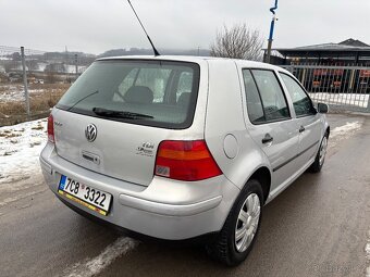 Volkswagen Golf IV 1.9TDI - 12