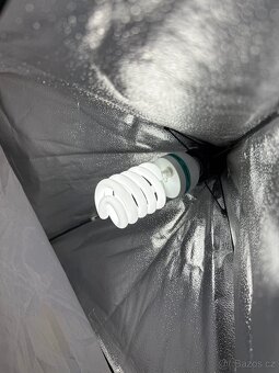 Výprodej vybavení z ateliéru - 12