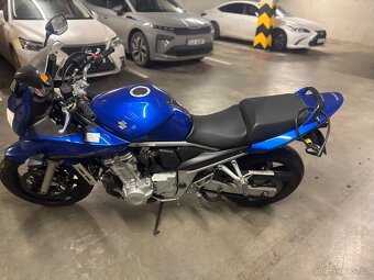 Suzuki bandit S 650 - 12