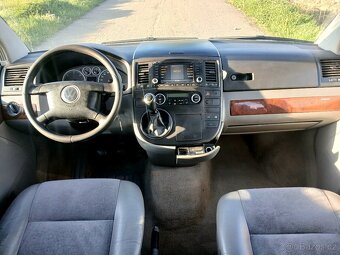 VW T5 VERZE HIGHLINE 1.9.TDI 77KW 7.MÍST KŮŽE ALCANTARA - 12